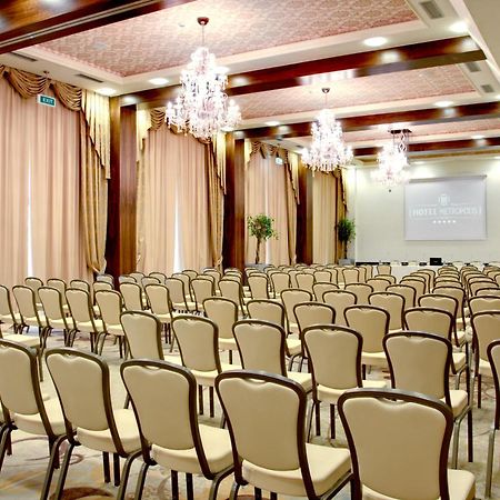 Metropolis Hotel Bistriţa Kültér fotó